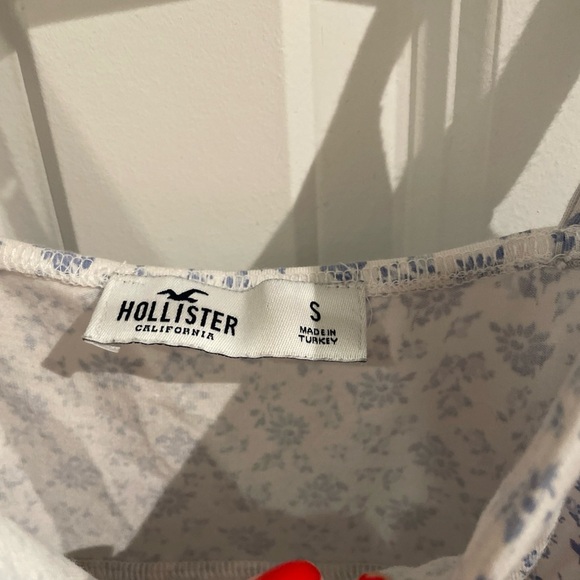 Hollister White and Blue Floral Mini Dress - Picture 3 of 5